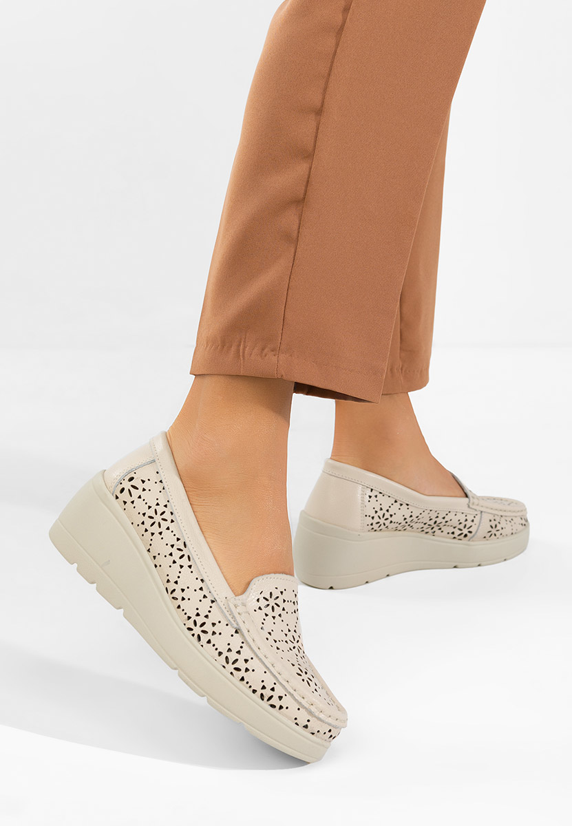 Beżowe mokasyny damskie skórzane Ysaia