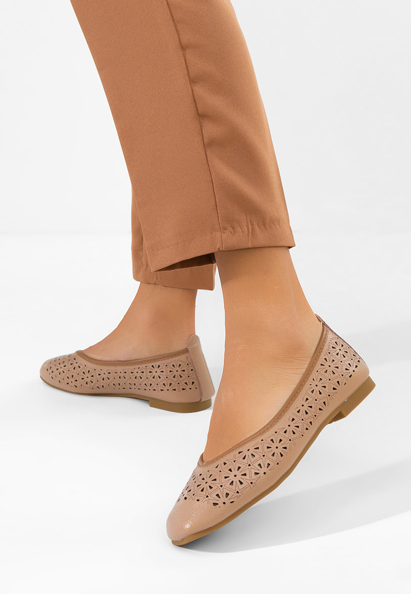 Beżowe balerinki skórzane Verioma V2