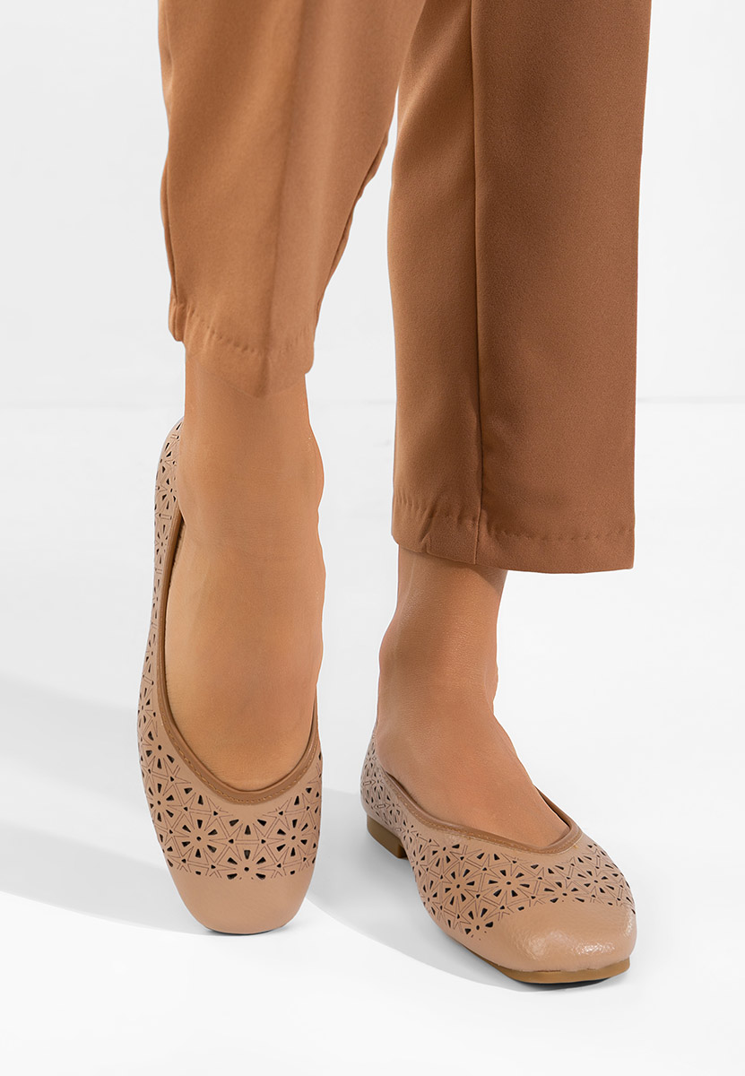 Beżowe balerinki skórzane Verioma V2