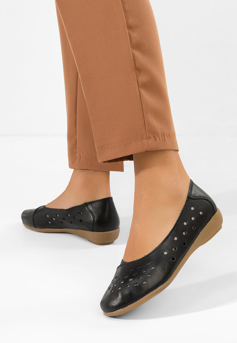 Czarne balerinki skórzane Andeia