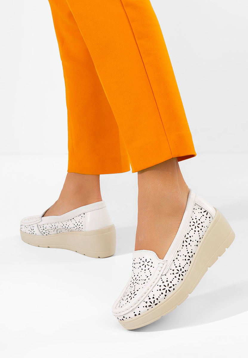 Białe mokasyny damskie skórzane Ysaia