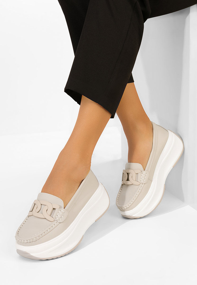 Beżowe mokasyny skórzane na grubej podeszwie Mivea