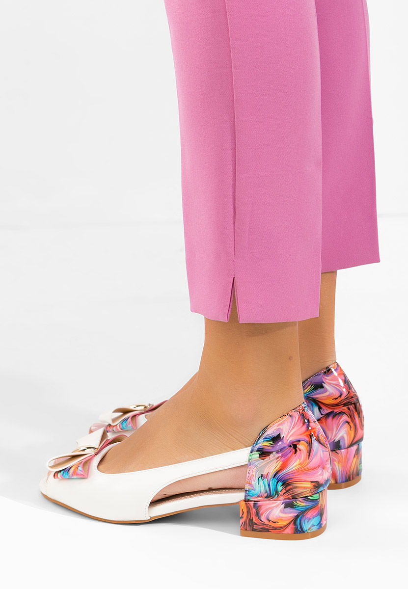 Białe sandały na niskim słupku Anevia