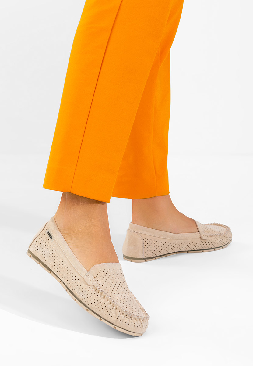 Beżowe mokasyny damskie skórzane Sareia