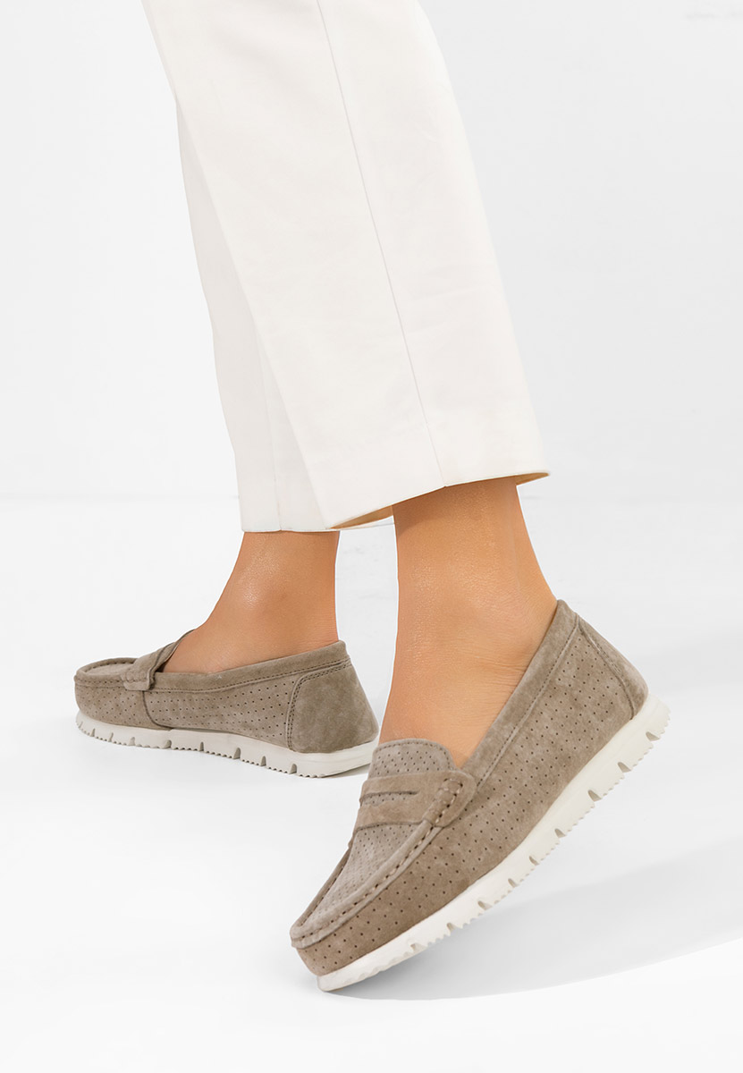 Beżowe mokasyny damskie skórzane Valerimia V2