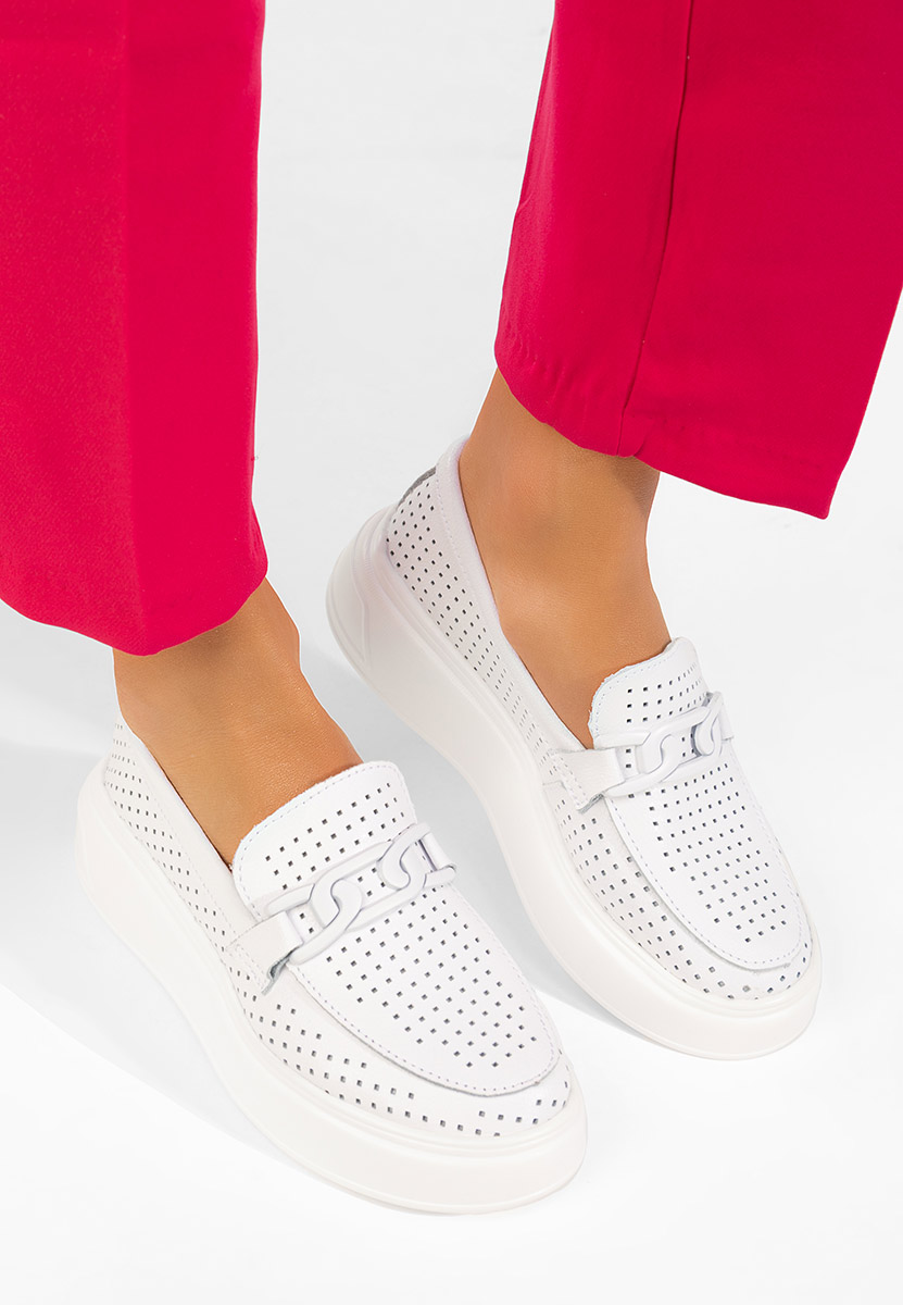 Białe mokasyny skórzane na grubej podeszwie Valerina