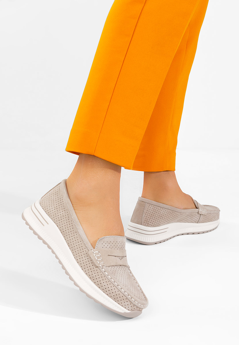 Beżowe mokasyny damskie skórzane Seliona