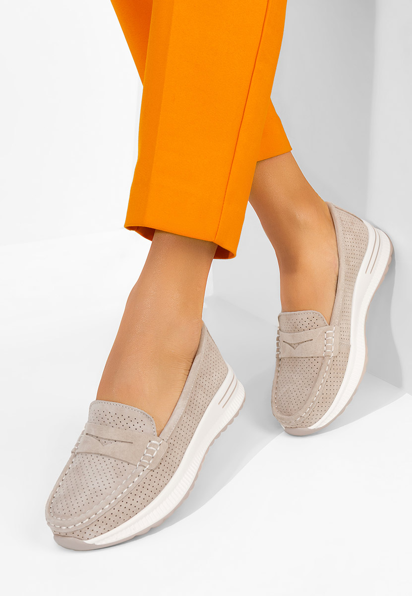 Beżowe mokasyny damskie skórzane Seliona