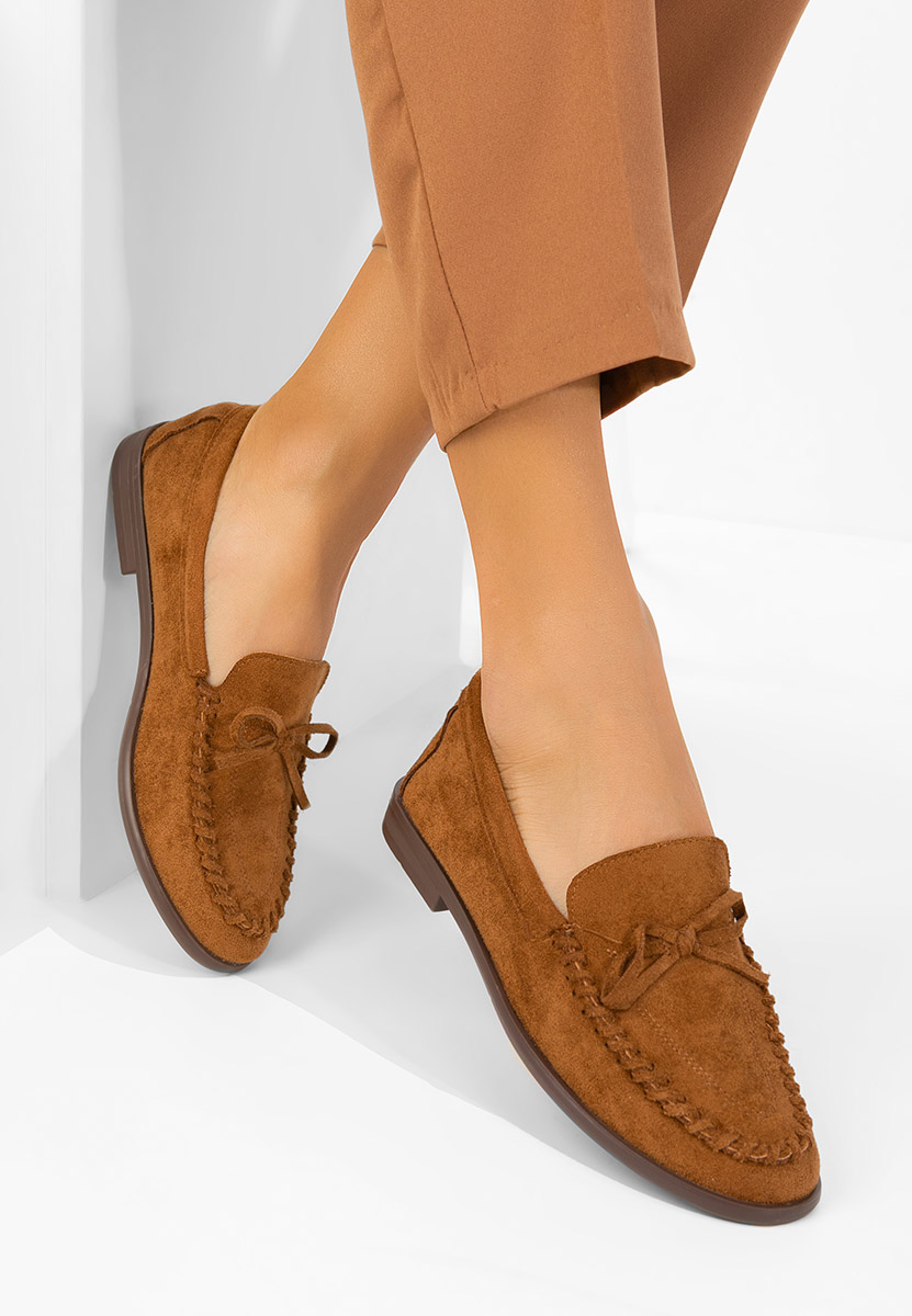 Camelowe loafers damskie Senolia