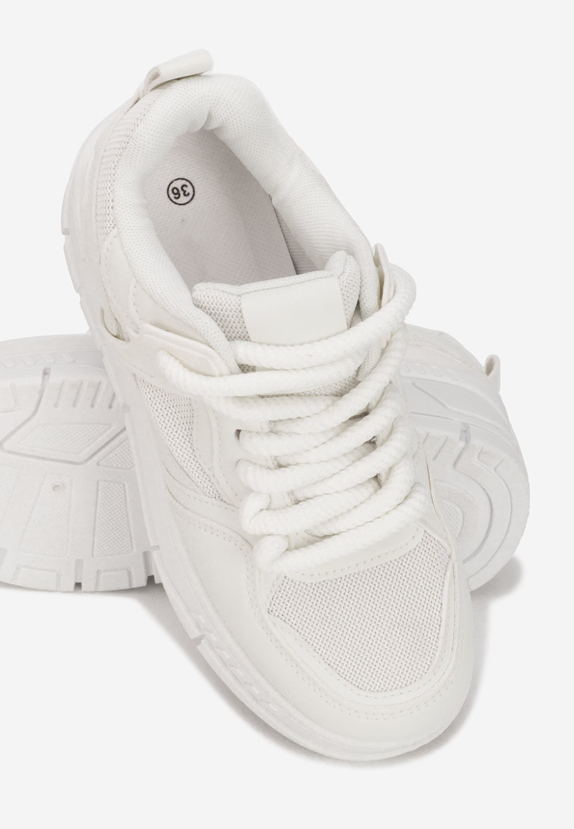 Białe sneakersy na platformie Rosallia