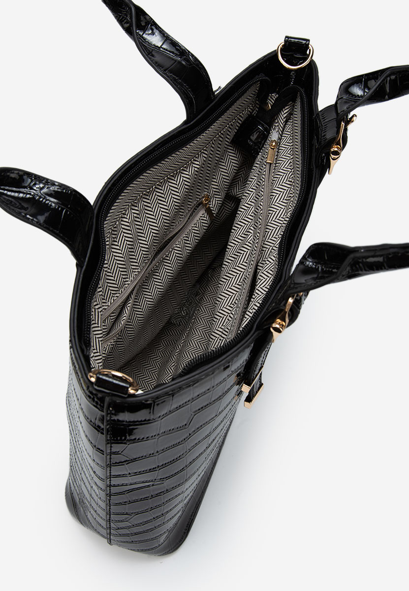 Czarna torebka do ręki Fenda