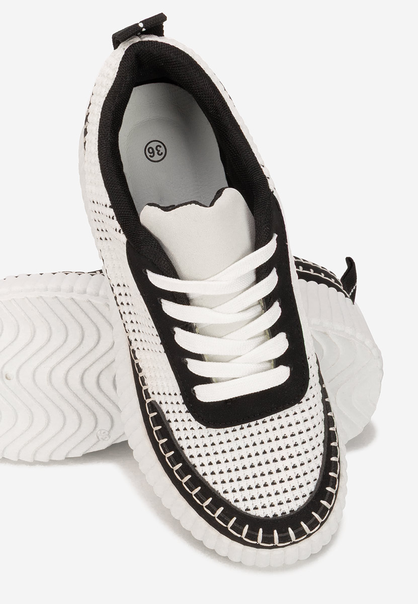 Czarne sneakersy na platformie Tamylsa