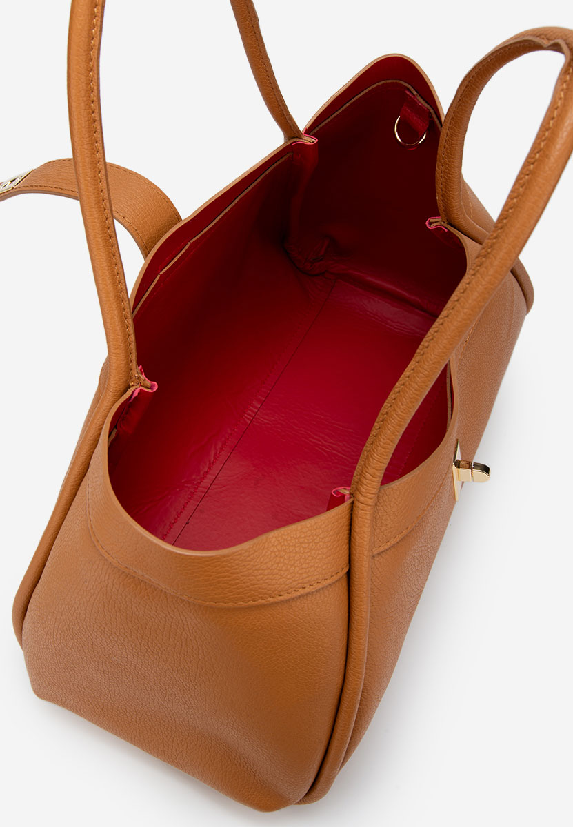 Camelowe torebka ze skóry naturalnej Oniana