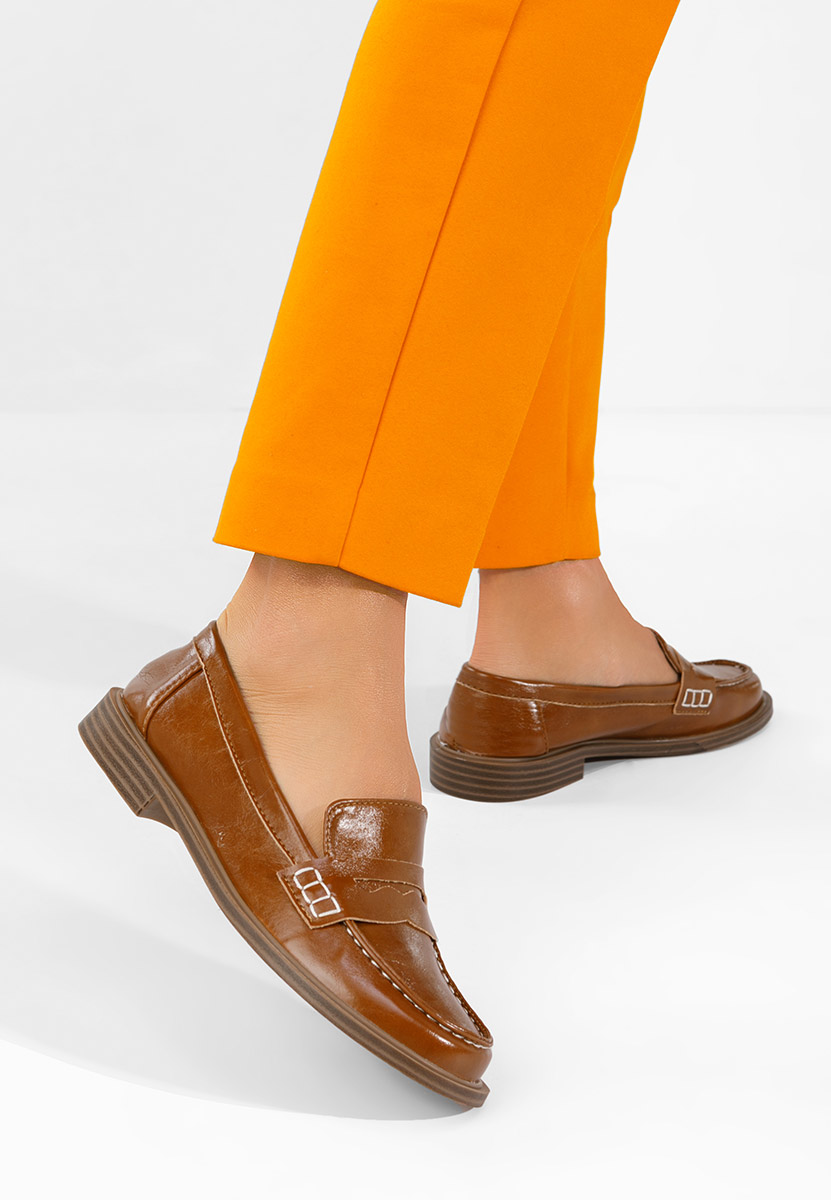 Camelowe mokasyny damskie Zayrie