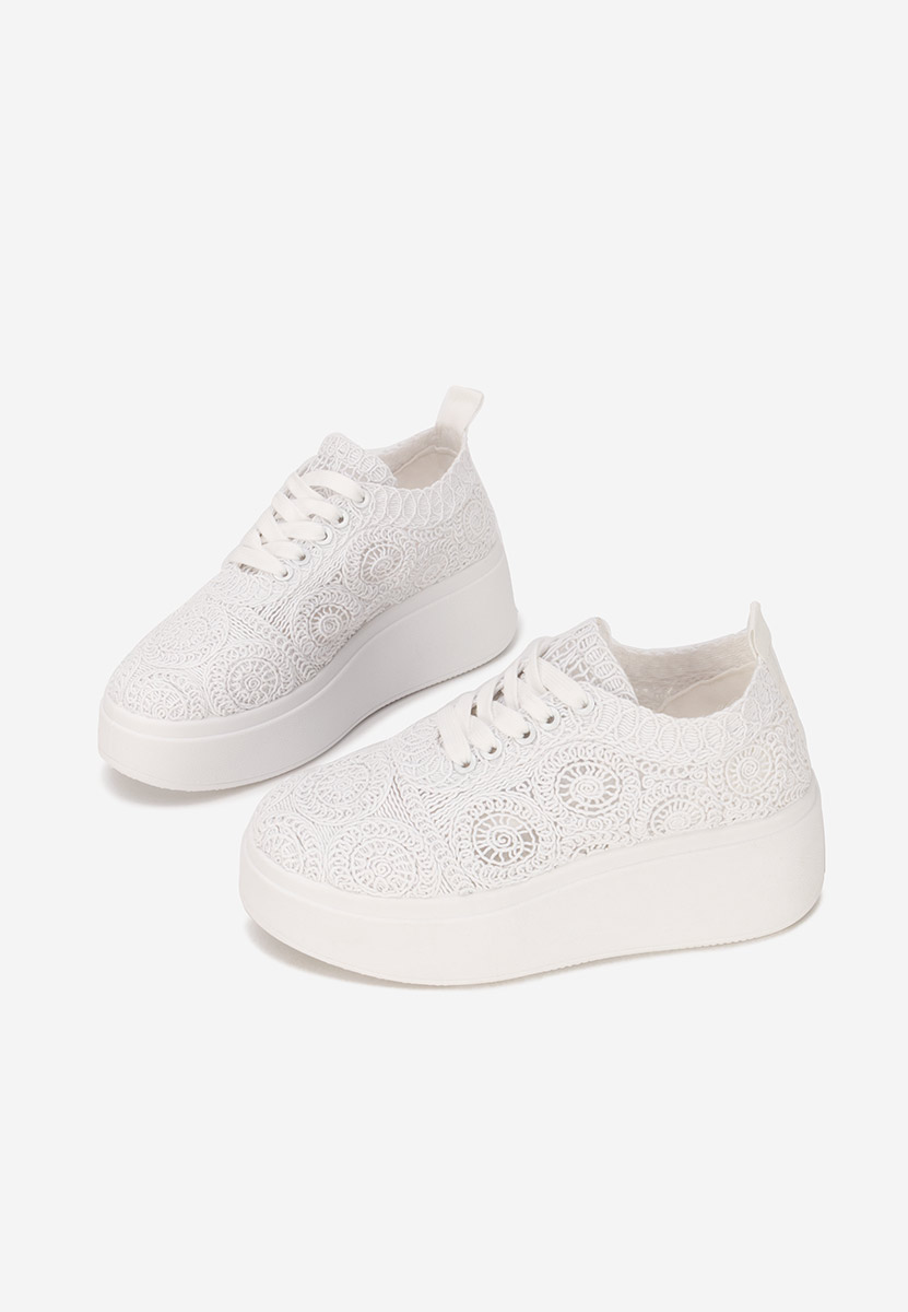 Białe sneakersy na platformie Anneira