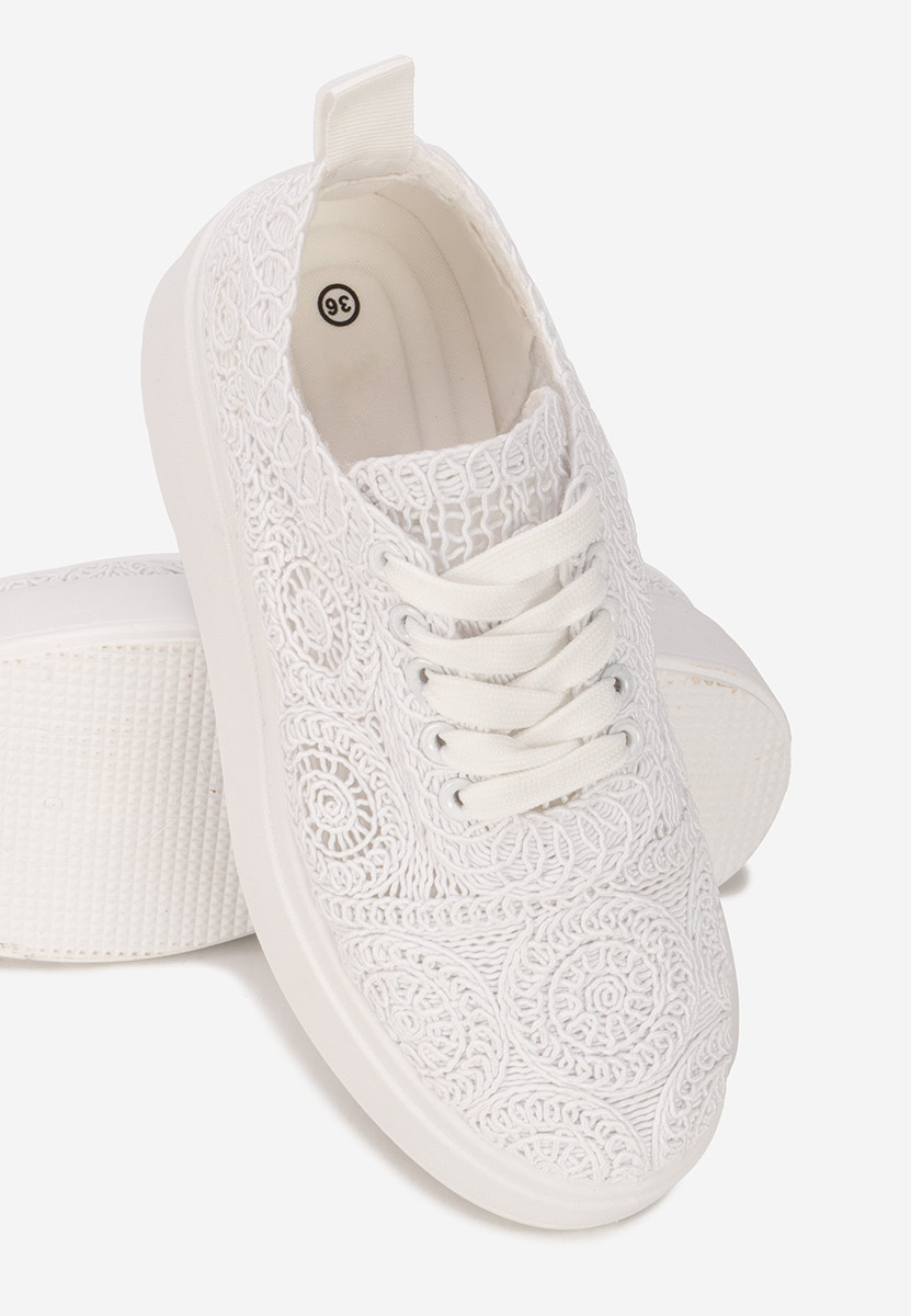 Białe sneakersy na platformie Anneira