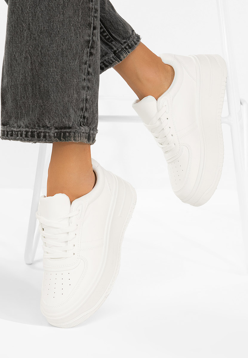 Białe sneakersy na platformie Seminia