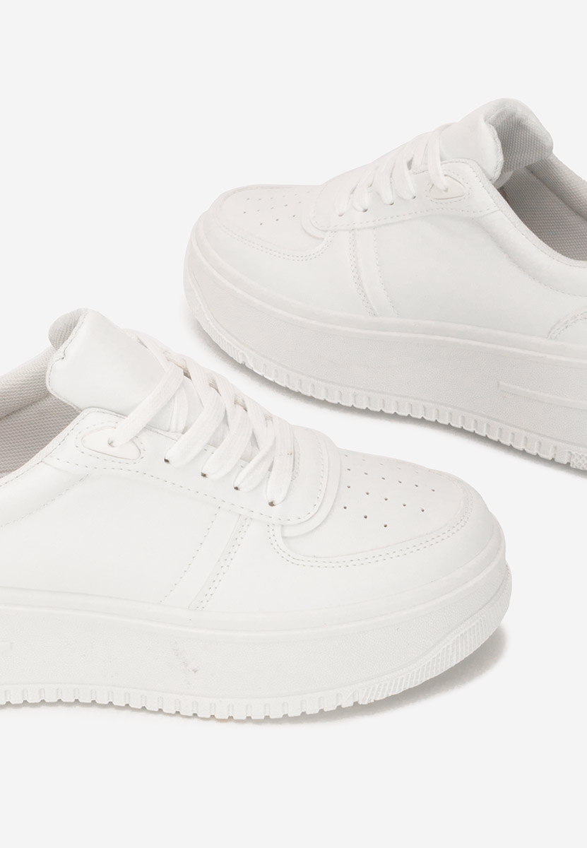 Białe sneakersy na platformie Seminia