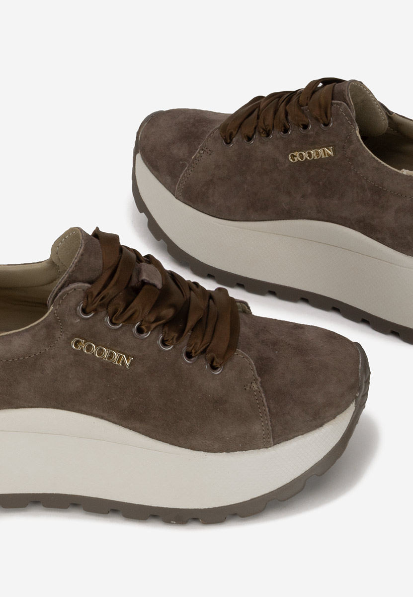 Brązowe sneakersy damskie Gonelia V2