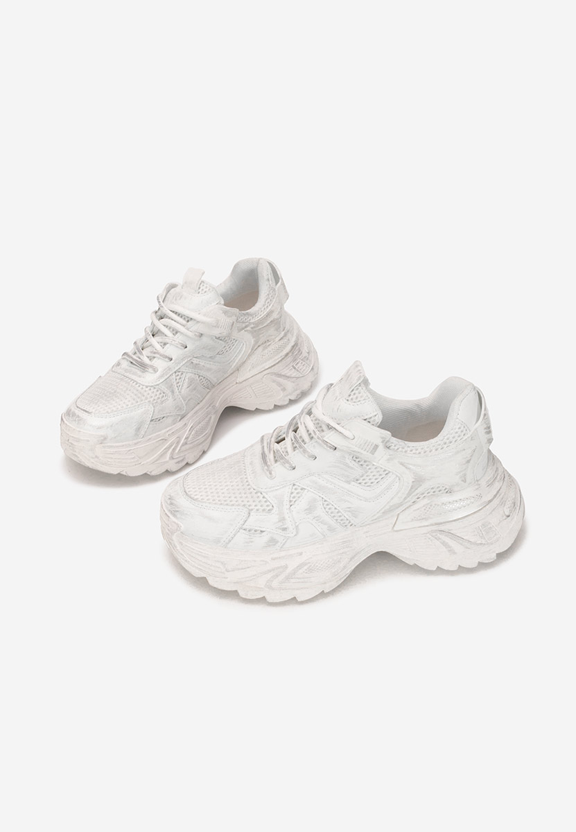 Białe sneakersy na platformie Yalda