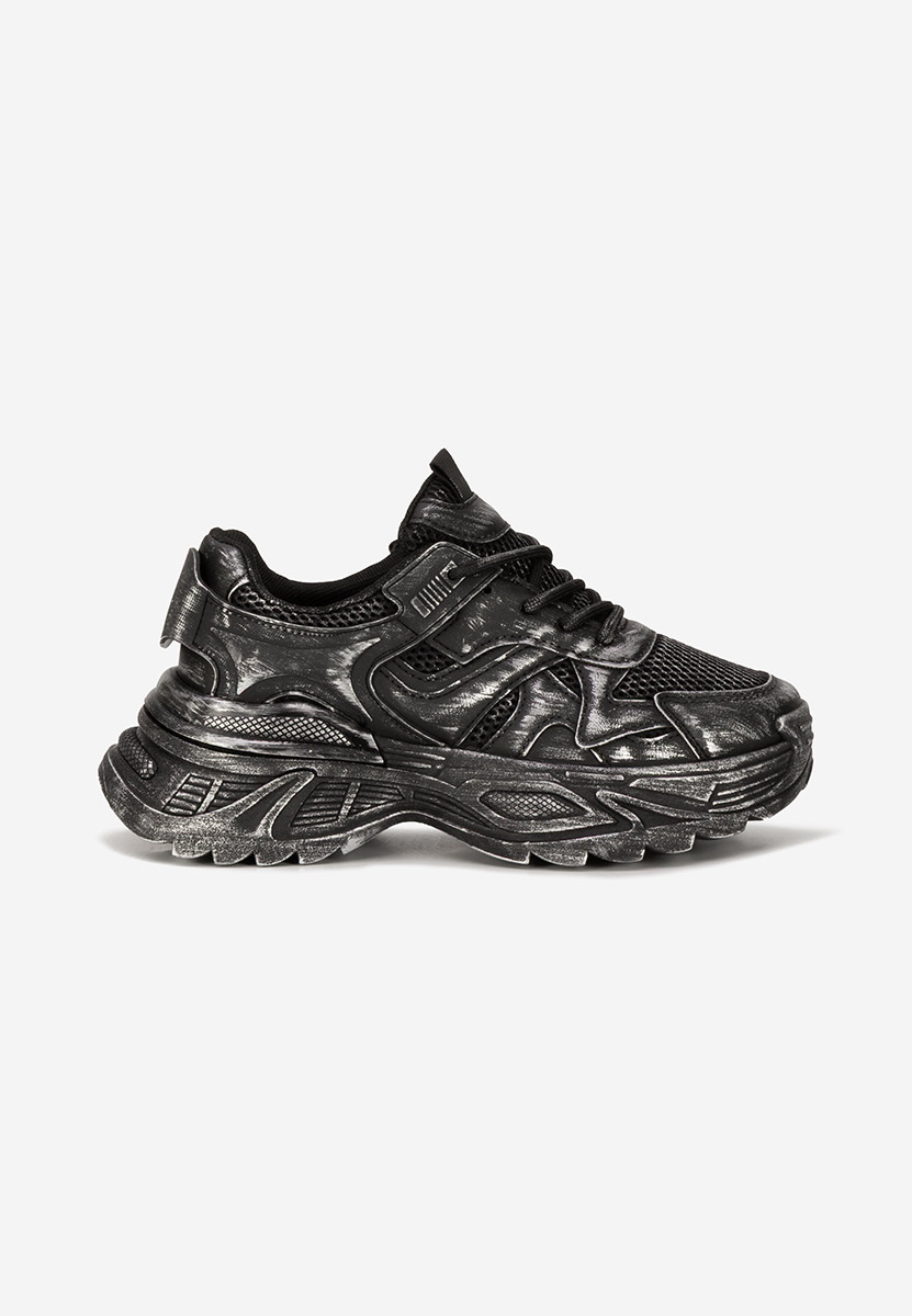 Czarne sneakersy na platformie Yalda