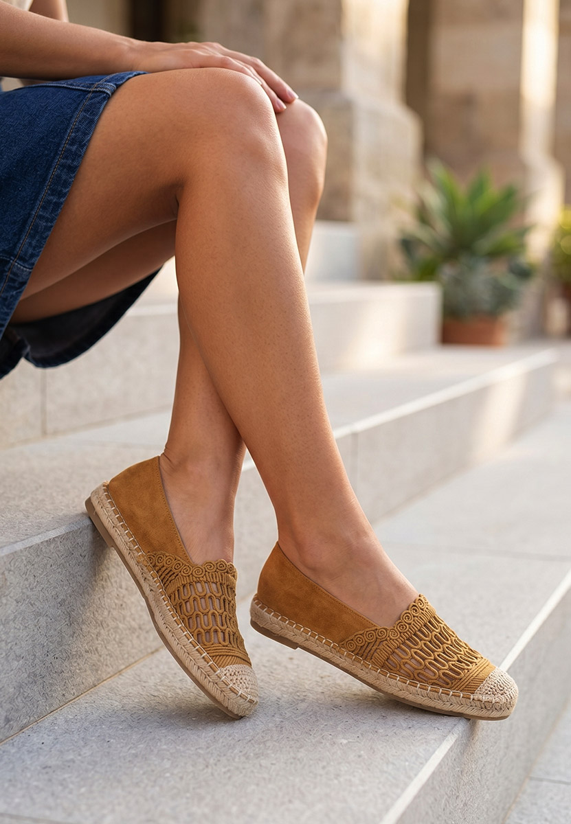 Camelowe espadryle damskie Henley