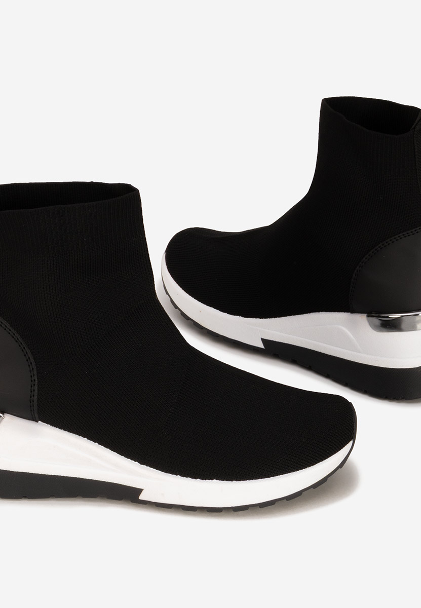 Czarne sneakersy wysokie Jessina