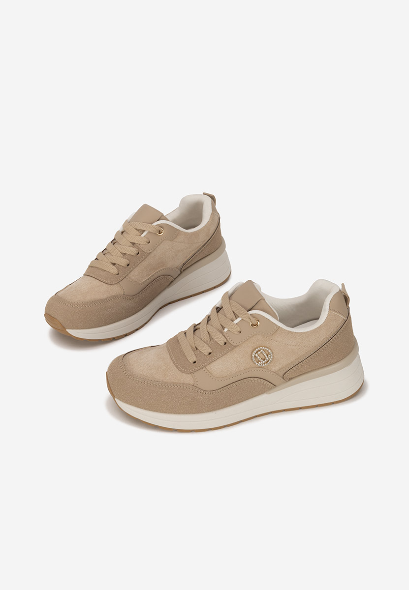 Beżowe sneakersy na koturnie Sindya