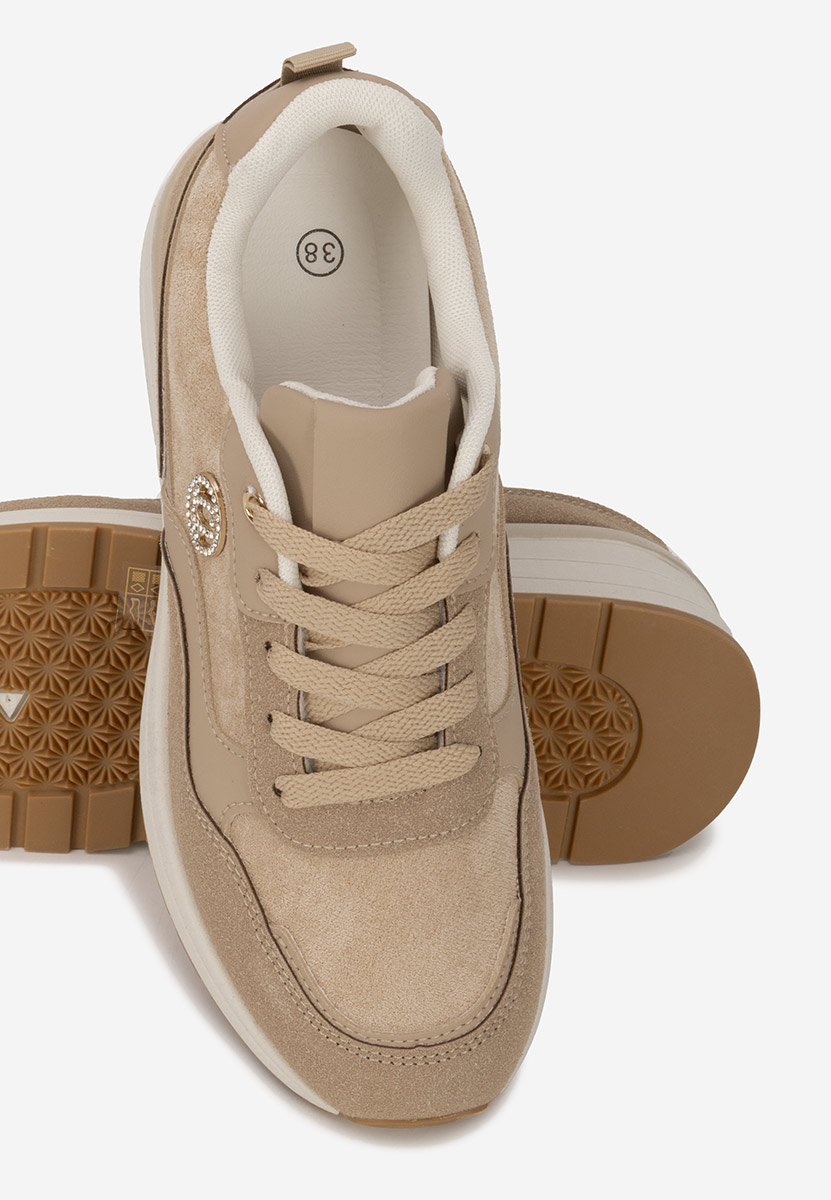 Beżowe sneakersy na koturnie Sindya