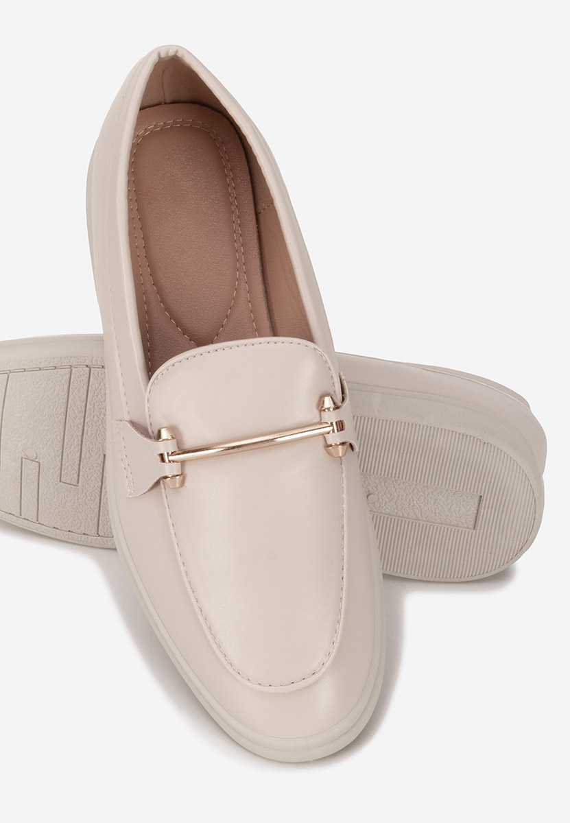 Beżowe loafers damskie Sevalia