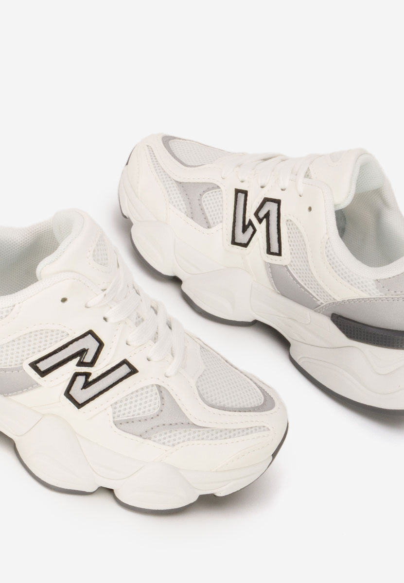 Białe sneakersy dla dzieci Nebeya