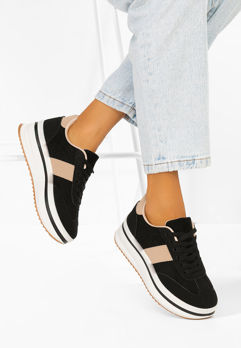 Czarne sneakersy na platformie Zashia