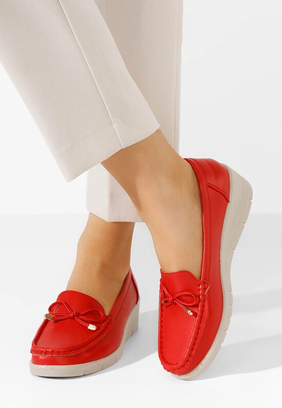 Czerwone mokasyny na koturnie Karenna, Rozmiary: 36 - zapatos